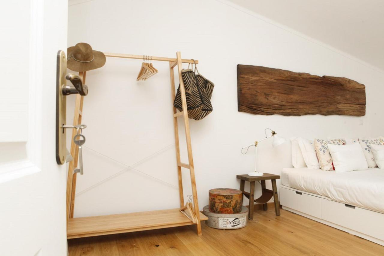 Cushy Apartment With Garden In Estoril Buitenkant foto