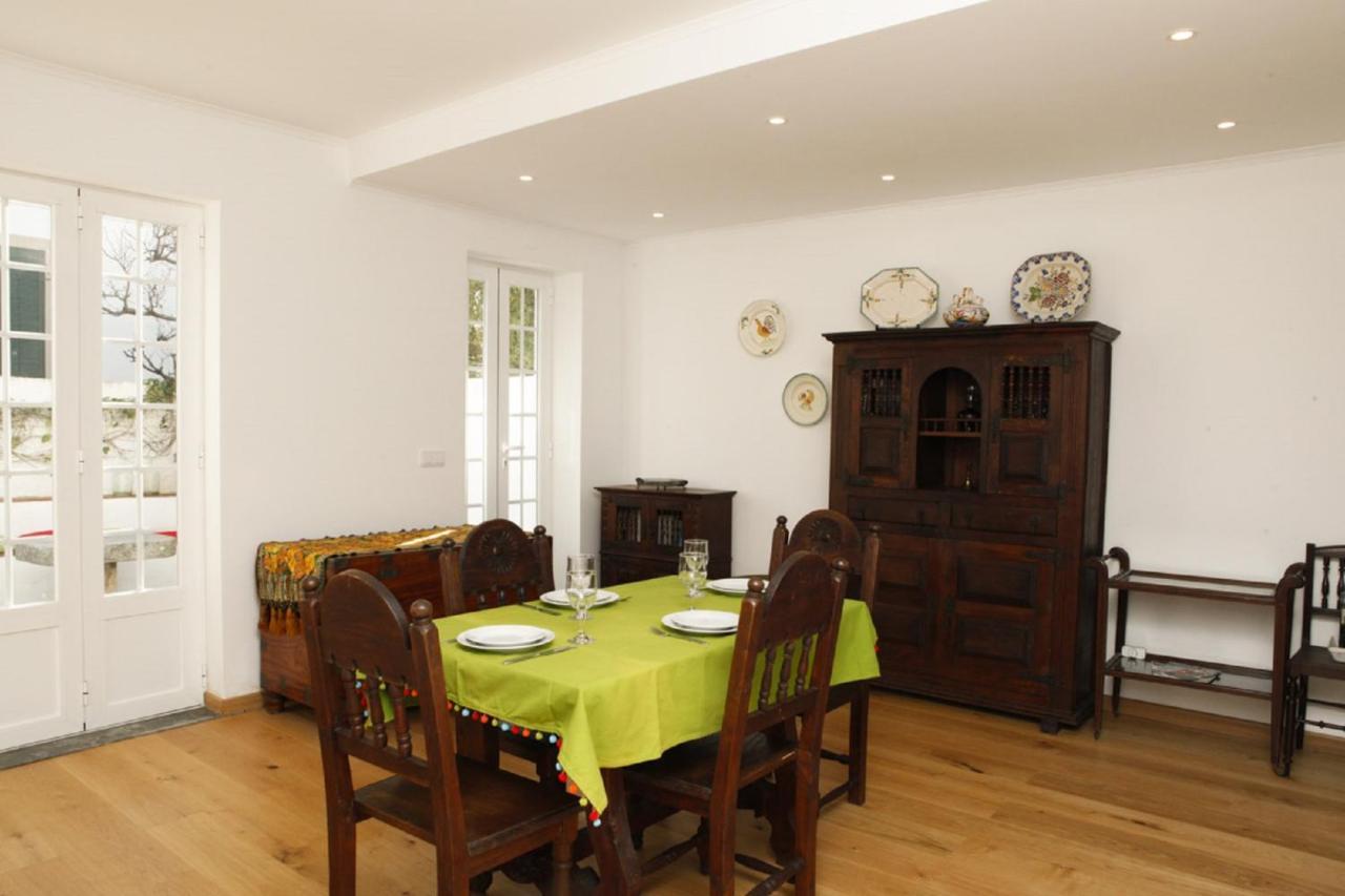 Cushy Apartment With Garden In Estoril Buitenkant foto